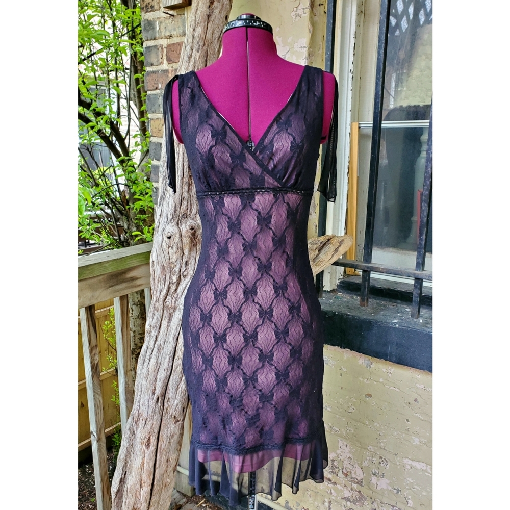 Vintage 1980s black and pink lace overlay dress
